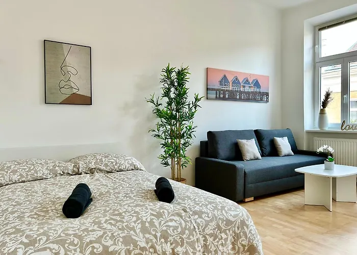 Stylish Cosy With Free Parking